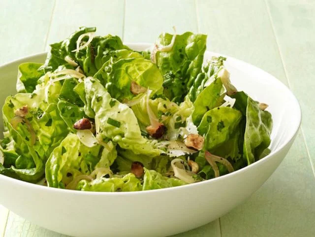 https://www.wildabundance.net/wp-content/uploads/2020/06/lettuce-salad-food-network-1.jpeg.webp